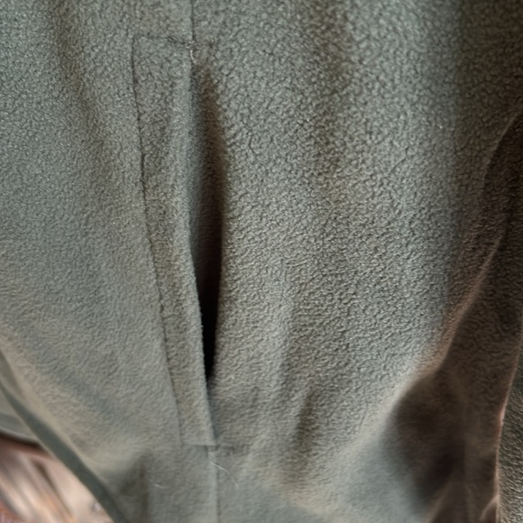 Eddie Bauer quarter zip - Picture 4 of 5